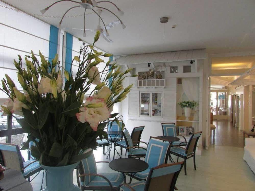 Hotel Manila Lido di Jesolo Exterior foto
